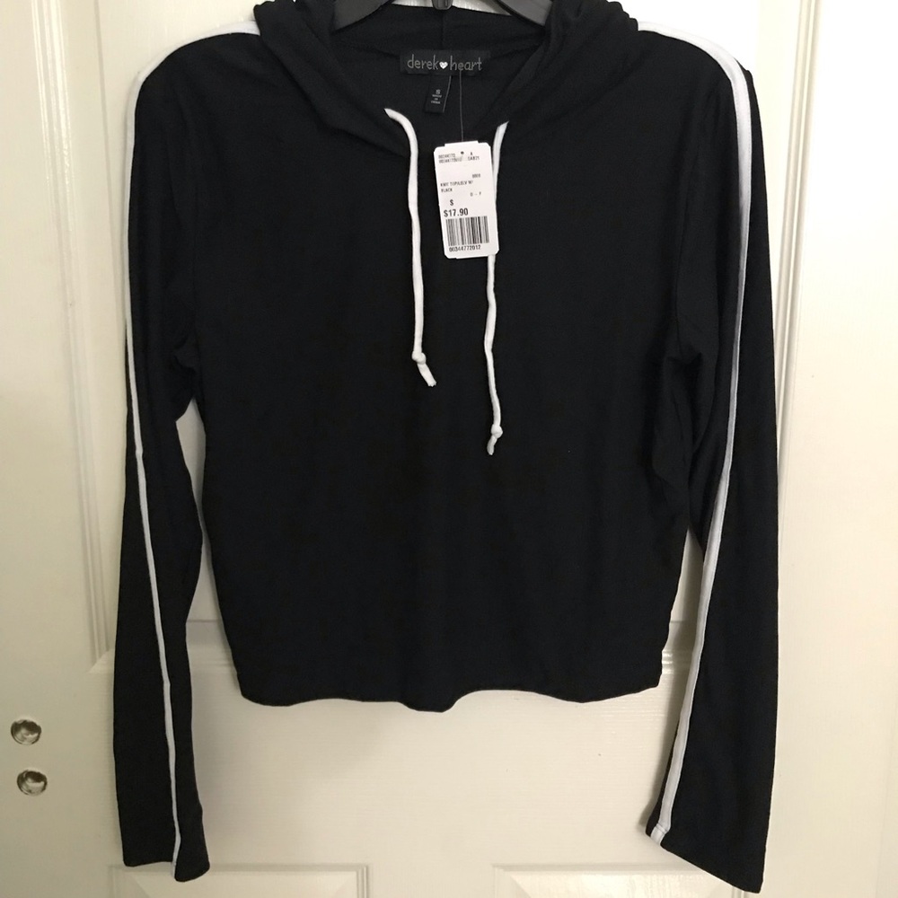 NWT F21 sweatshirt
